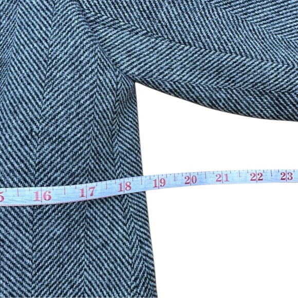 Lauren Ralph Lauren Gray Herringbone Coat - Picture 5 of 8